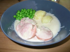 Korvpanna med pepparrot