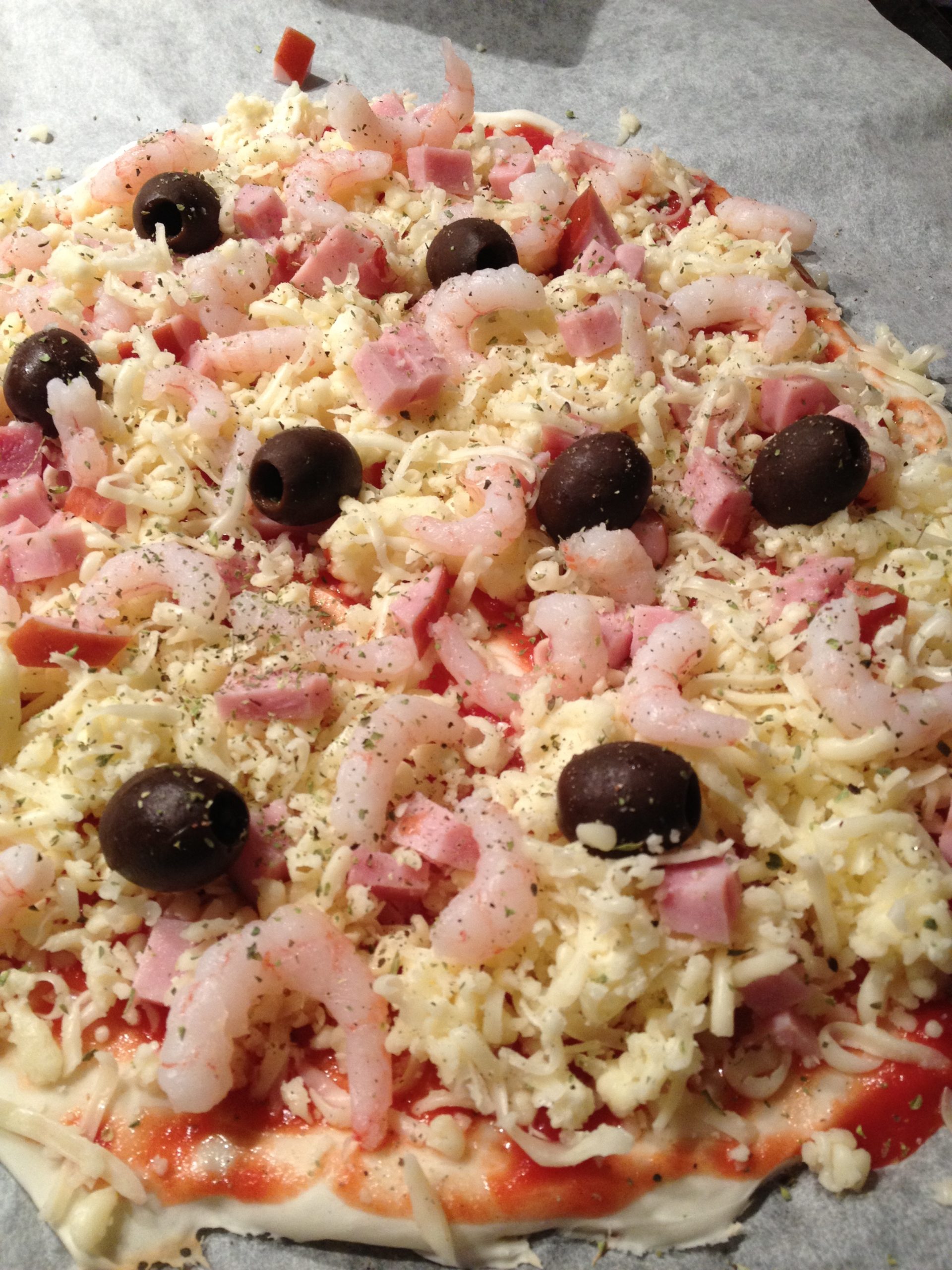 Fredagspizza med räkor