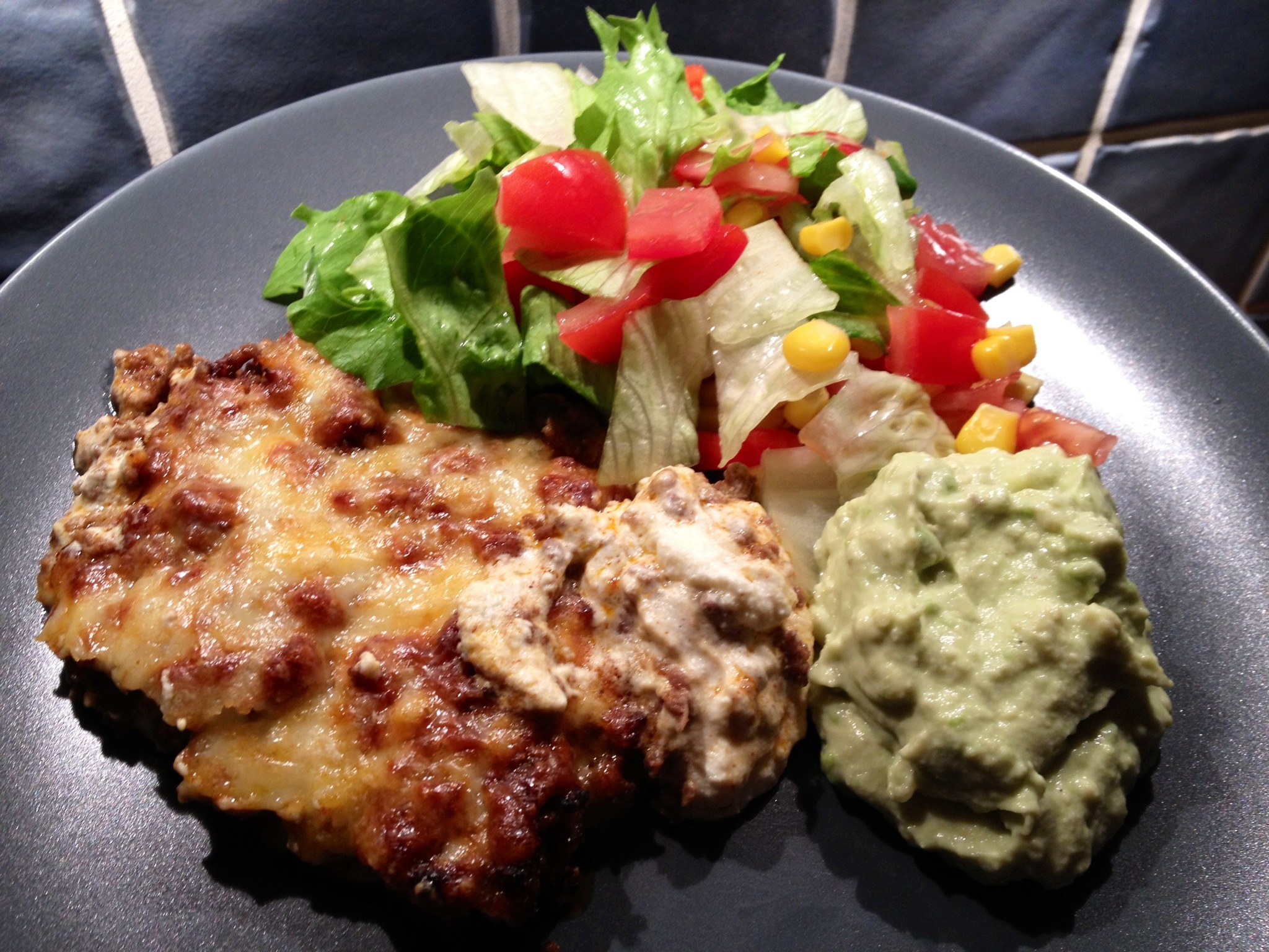 Tacogratäng med avokadoröra