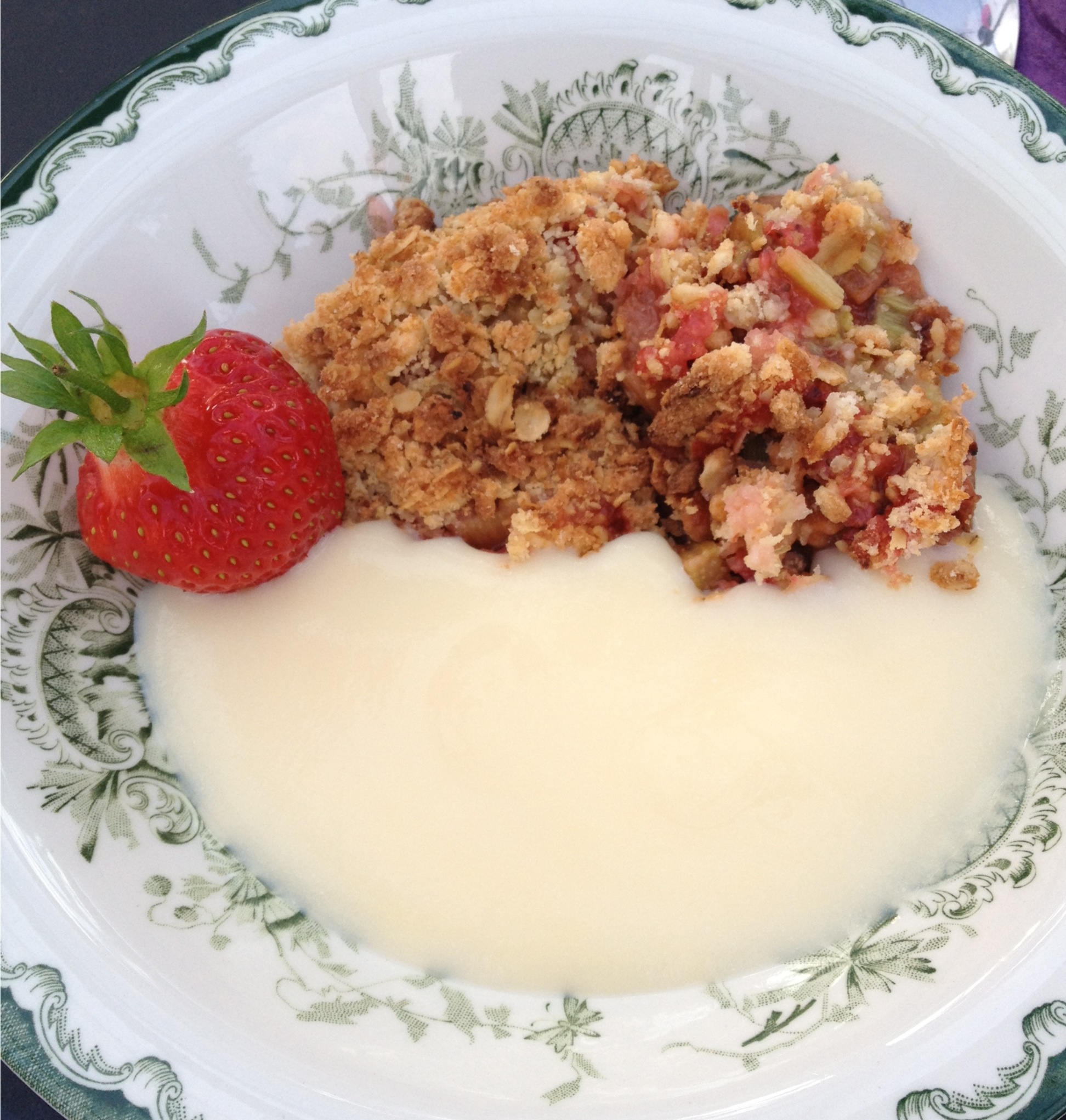 Glutenfri jordgubb och rabarberpaj