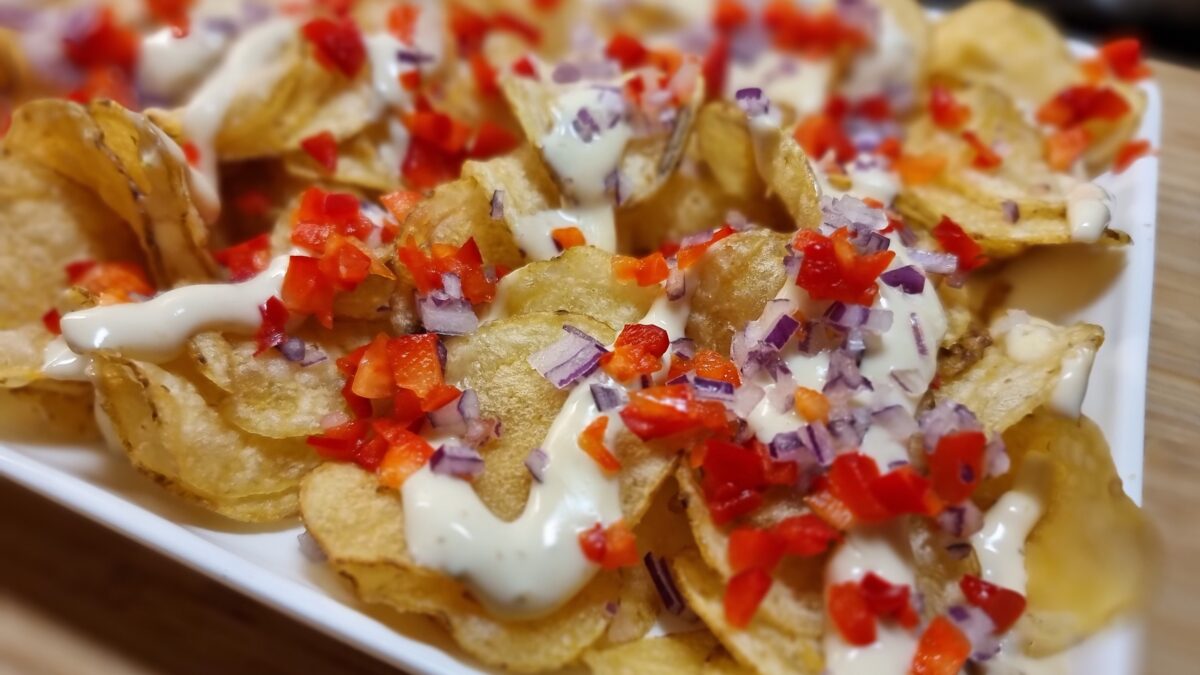 Chipstallrik med jalapeño ost